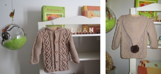 Paletot tricoté main au point irlandais taille 18 mois