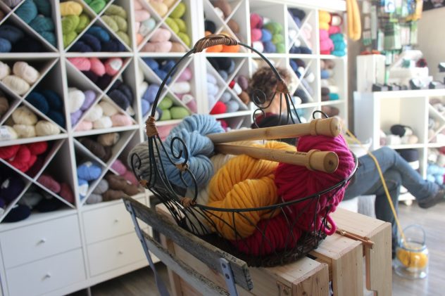 Boutique de laine dans les landes-Wool Kit Factory