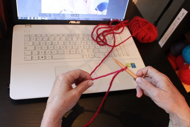 Comment monter les mailles pour tricoter