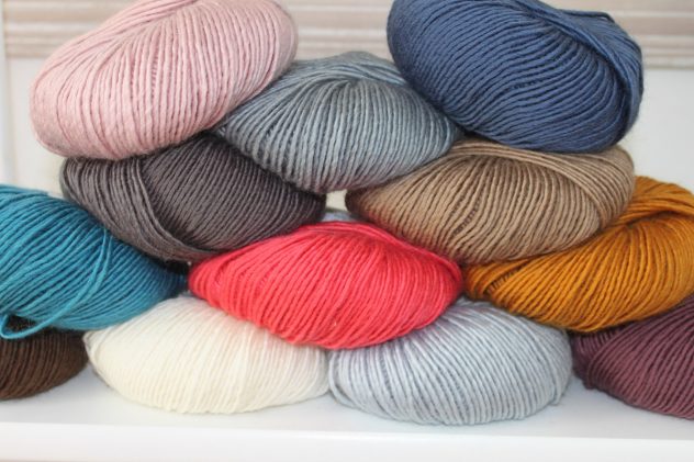 Stockholm laine à tricoter Lang Yarns